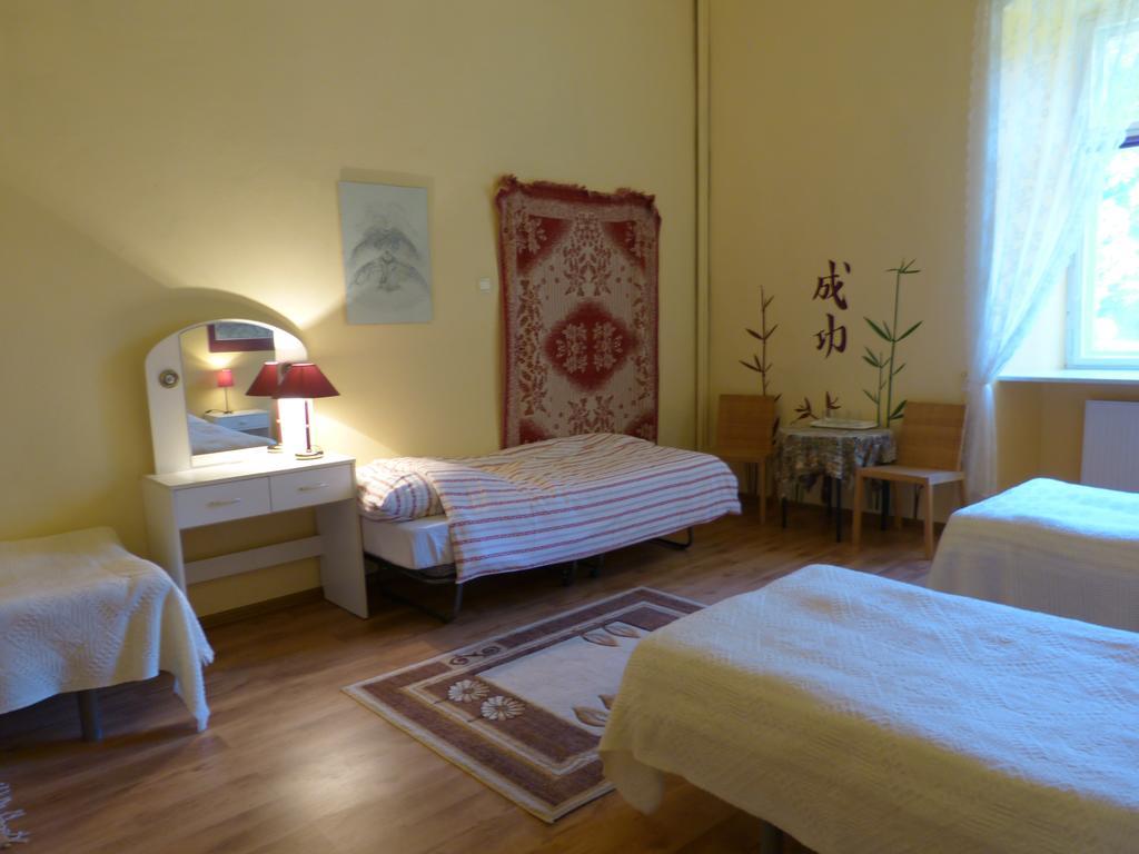 Palac Jastrowiec Екстериор снимка
