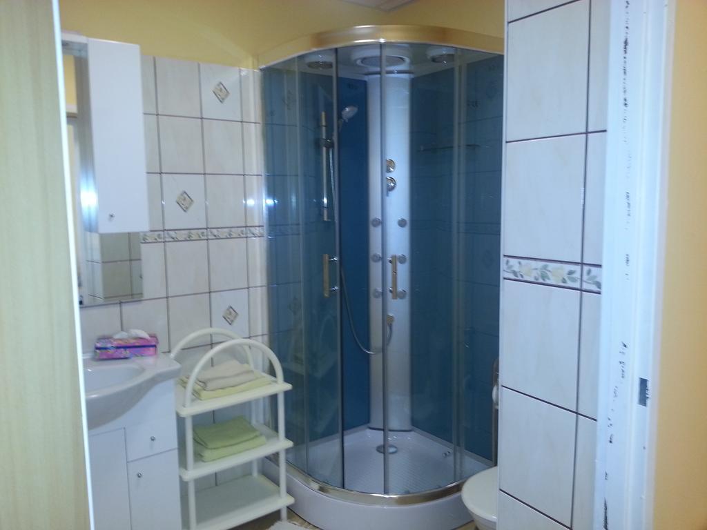 Palac Jastrowiec Екстериор снимка